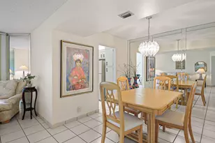 3951 Via Poinciana, Lake Worth, FL 33467 - Photo 3
