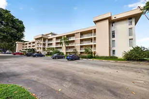 2601 S Course Dr, Pompano Beach, FL 33069 - Photo 5