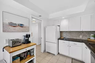 2601 S Course Dr, Pompano Beach, FL 33069 - Photo 29