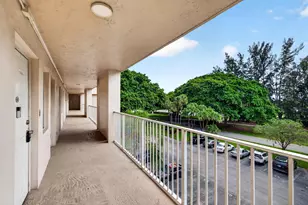 2601 S Course Dr, Pompano Beach, FL 33069 - Photo 7
