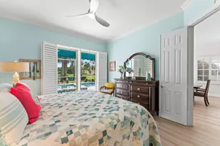 2067 Valencia Dr, Delray Beach, FL 33445 - Photo 19