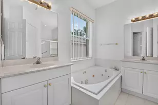 8906 Via Tuscany Dr, Boynton Beach, FL 33472 - Photo 29