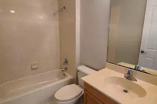 590 Amador Ln, West Palm Beach, FL 33401 - Photo 17