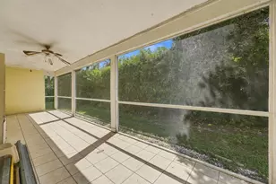 1015 Lake Breeze Dr, Wellington, FL 33414 - Photo 51