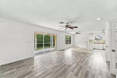 1015 Lake Breeze Drive, Wellington, FL 33414 - Photo 15