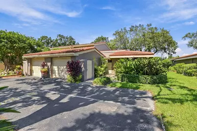 1101 Saint Andrews Road #4, Hollywood, FL 33021 - Photo 1