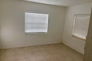80 NE 68th St, Miami, FL 33138 - Photo 13