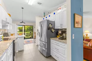 634 Centre Ct SW, Vero Beach, FL 32962 - Photo 5