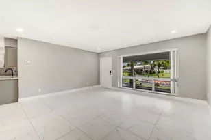 461 SE 3rd Ave, Pompano Beach, FL 33060 - Photo 9