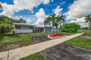 461 SE 3rd Ave, Pompano Beach, FL 33060 - Photo 3
