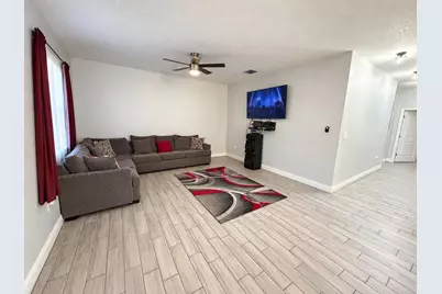 1720 NW 8th Place, Fort Lauderdale, FL 33311 - Photo 13