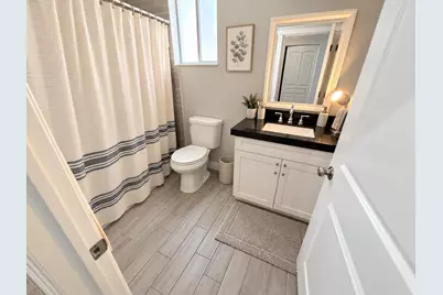 1720 NW 8th Place, Fort Lauderdale, FL 33311 - Photo 21