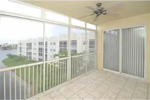 7715 Southampton Terrace, Tamarac, FL 33321 - Photo 11