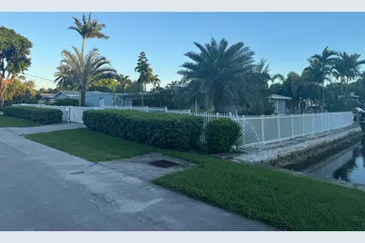 1744 W Las Olas Boulevard, Fort Lauderdale, FL 33312 - Photo 3