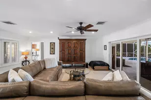 744 Peachtree Ln, Boca Raton, FL 33486 - Photo 9