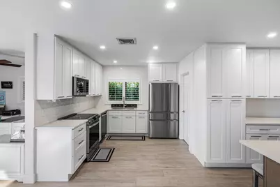744 Peachtree Lane, Boca Raton, FL 33486 - Photo 17