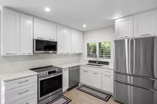 744 Peachtree Ln, Boca Raton, FL 33486 - Photo 15