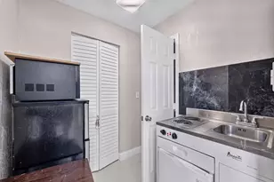 2634 Sheridan St, Hollywood, FL 33020 - Photo 17