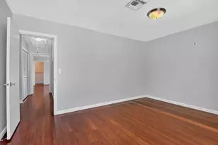 2107 NE 44th St, Lighthouse Point, FL 33064 - Photo 29