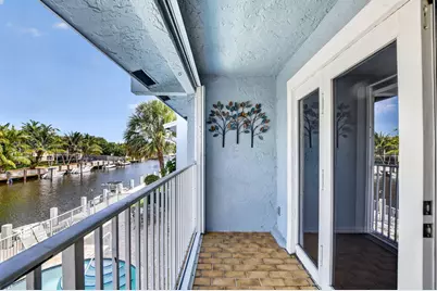 2107 NE 44th Street, Lighthouse Point, FL 33064 - Photo 23