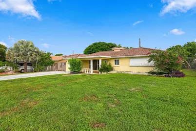 213 NE 24th Court, Boca Raton, FL 33431 - Photo 3