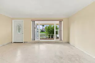 213 NE 24th Ct, Boca Raton, FL 33431 - Photo 15