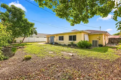 213 NE 24th Court, Boca Raton, FL 33431 - Photo 55