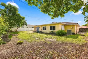 213 NE 24th Ct, Boca Raton, FL 33431 - Photo 55