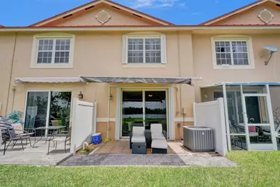 4059 Crystal Lake Drive, Deerfield Beach, FL 33064 - Photo 29