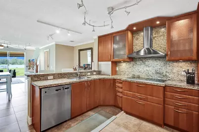 4059 Crystal Lake Drive, Deerfield Beach, FL 33064 - Photo 13