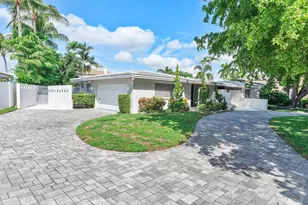 3241 NE 56th Ct, Fort Lauderdale, FL 33308 - Photo 5