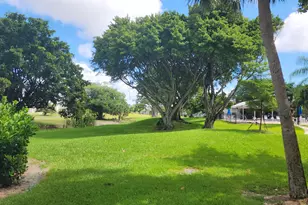 2851 S Palm Aire Dr, Pompano Beach, FL 33069 - Photo 17