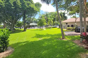 2851 S Palm Aire Dr, Pompano Beach, FL 33069 - Photo 19