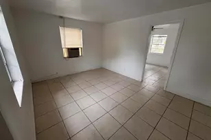 1976 Windsor Dr, North Palm Beach, FL 33408 - Photo 13
