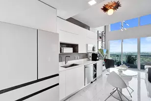 60 SW 13th St, Miami, FL 33130 - Photo 5