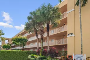 4721 Lucerne Lakes Blvd E, Lake Worth, FL 33467 - Photo 1