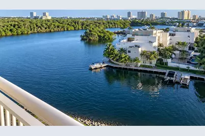 400 Kings Point Drive #1030, Sunny Isles Beach, FL 33160 - Photo 25