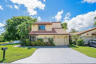 2810 Sand Pines Ct, Lake Worth, FL 33462 - Photo 1