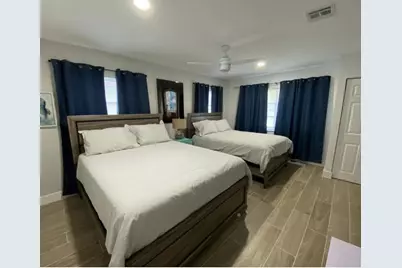 1070 NW 45th Street, Deerfield Beach, FL 33064 - Photo 11