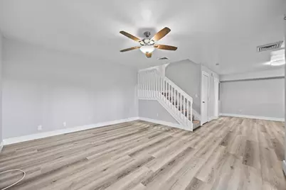 2216 White Pine Circle #D, Greenacres, FL 33415 - Photo 21