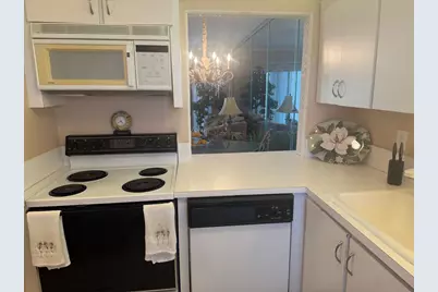 5401 NW 2nd Avenue #Apt 329, Boca Raton, FL 33487 - Photo 3
