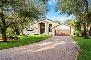 6901 NW 61st Ave, Parkland, FL 33067 - Photo 3
