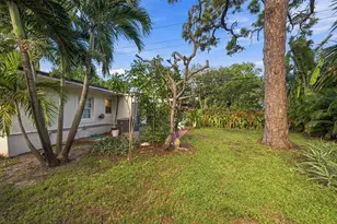 251 SW 22nd St, Fort Lauderdale, FL 33315 - Photo 25