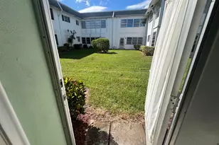 3320 Lake Osborne Dr, Lake Worth Beach, FL 33461 - Photo 21