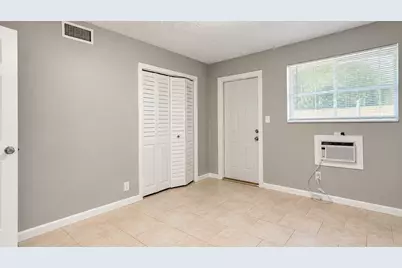 173 NW 42nd Street #4, Oakland Park, FL 33309 - Photo 13