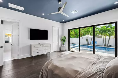 918 SW 28th Avenue, Boynton Beach, FL 33435 - Photo 11