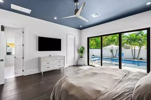 918 SW 28th Ave, Boynton Beach, FL 33435 - Photo 11