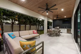 918 SW 28th Ave, Boynton Beach, FL 33435 - Photo 57