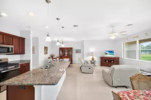 727 Honeybell Ct SW, Vero Beach, FL 32968 - Photo 13