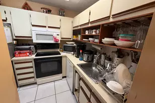 13925 SW 93rd Ln, Miami, FL 33186 - Photo 11